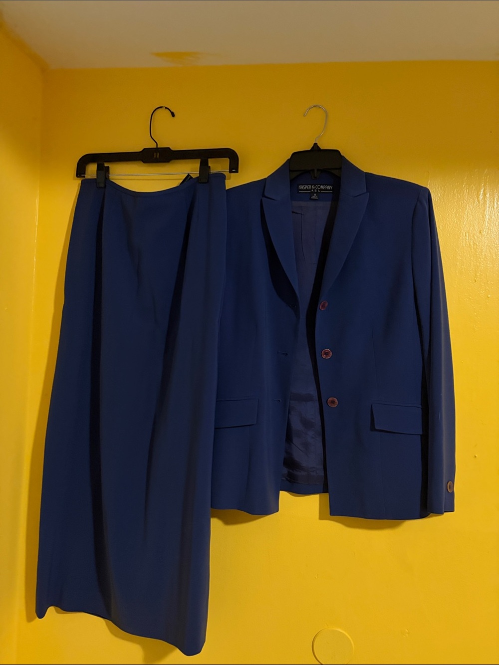 Kasper Women’s Cobalt Blue Two-Piece Skirt Suit